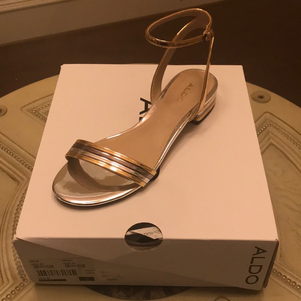 ALDO Silver & Gold Metallic Sandals Size 6